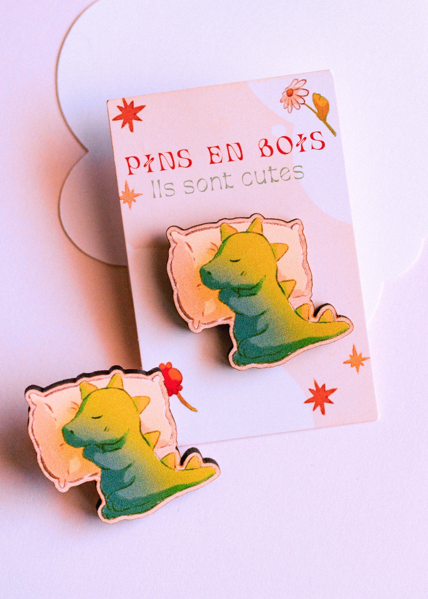 Pins en bois - Dino endormi