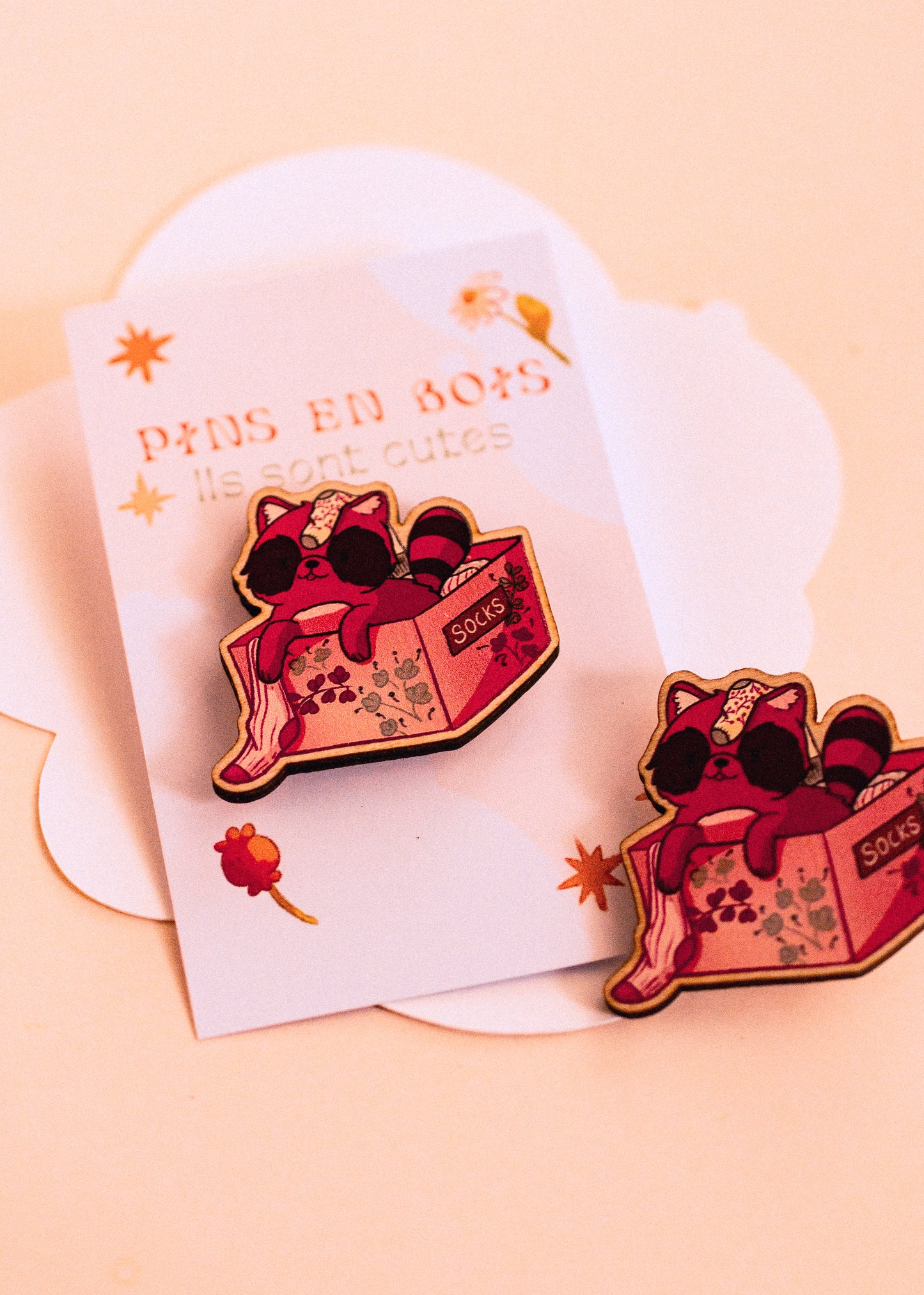 Wooden pins - Tanuki's socks